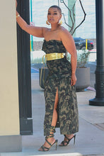 Load image into Gallery viewer, Camo Scrunch Up Midi Dress