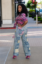 Load image into Gallery viewer, Embroidered Patch Denim Pants