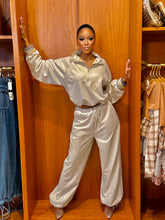 Load image into Gallery viewer, Suede Ivory Jogger Set