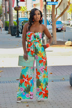 Load image into Gallery viewer, Tie Your Heart Floral Jumpsuit