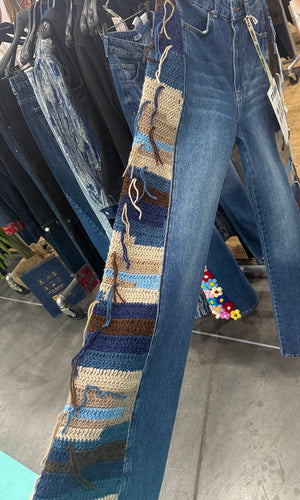 (Pre-Order) She's With The Knit Jeans
