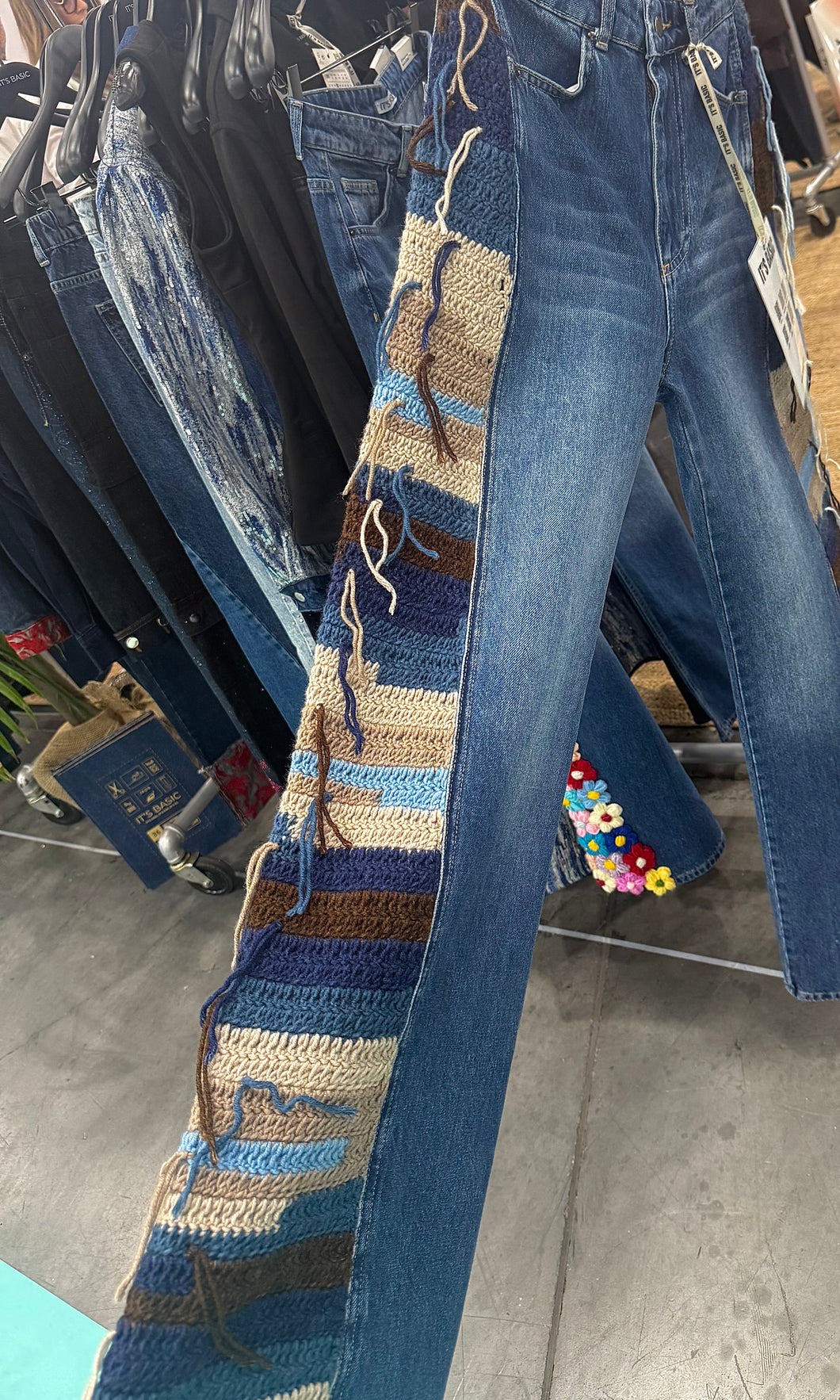 (Pre-Order) She's With The Knit Jeans