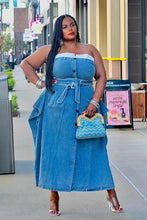 Load image into Gallery viewer, She’s Got That Denim Maxi Dress