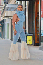 Load image into Gallery viewer, Walk This Way Highwaist Jeans
